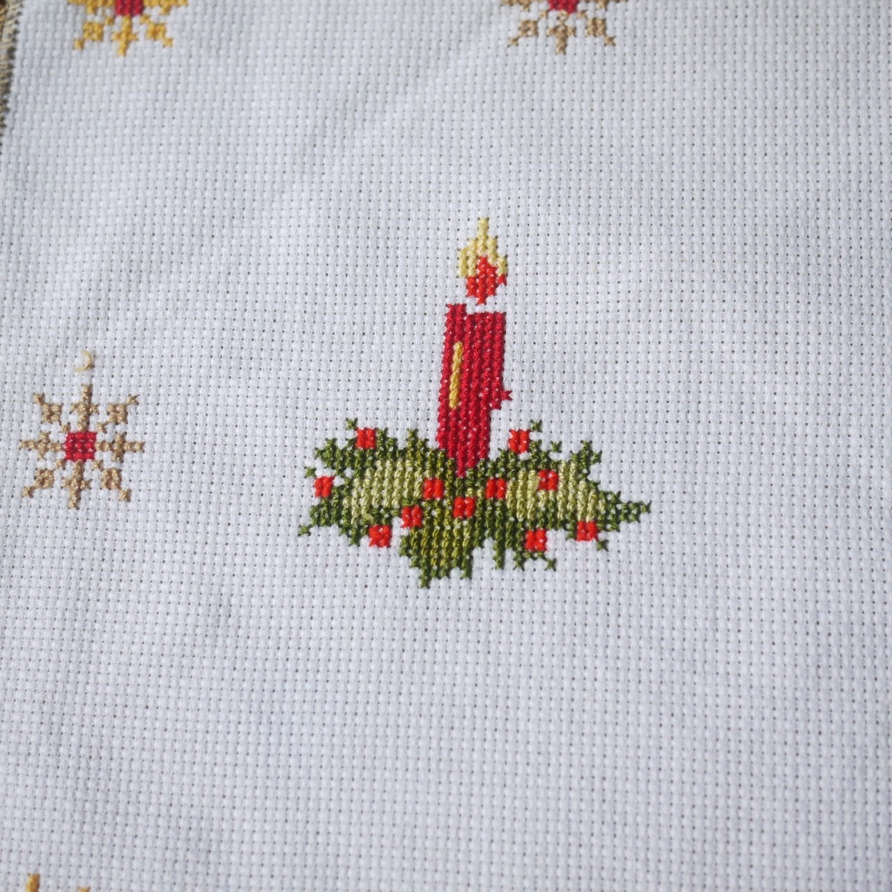 クリスマス刺繍クロス 天使とキャンドル ドイツ | こりすのパン屋Base