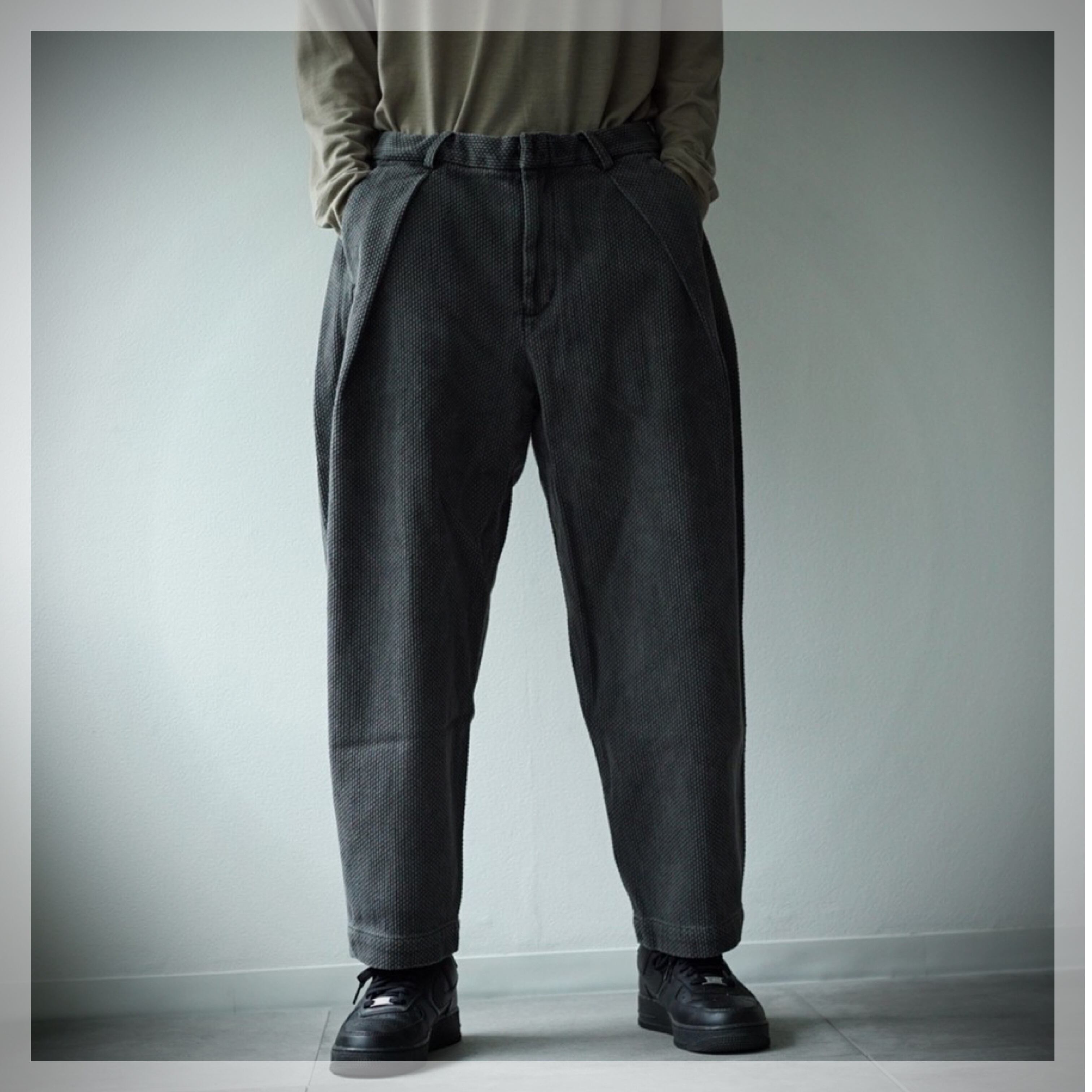 COLINA Sashiko W-Tuck Pants-