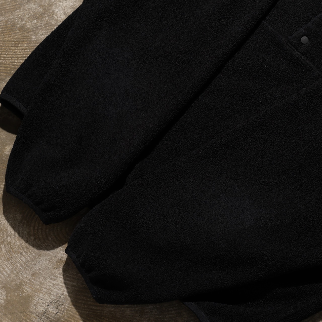 美品 L 12年 オールブラック 黒 Synchilla Snap-T Patagonia シンチラ スナップT パタゴニア