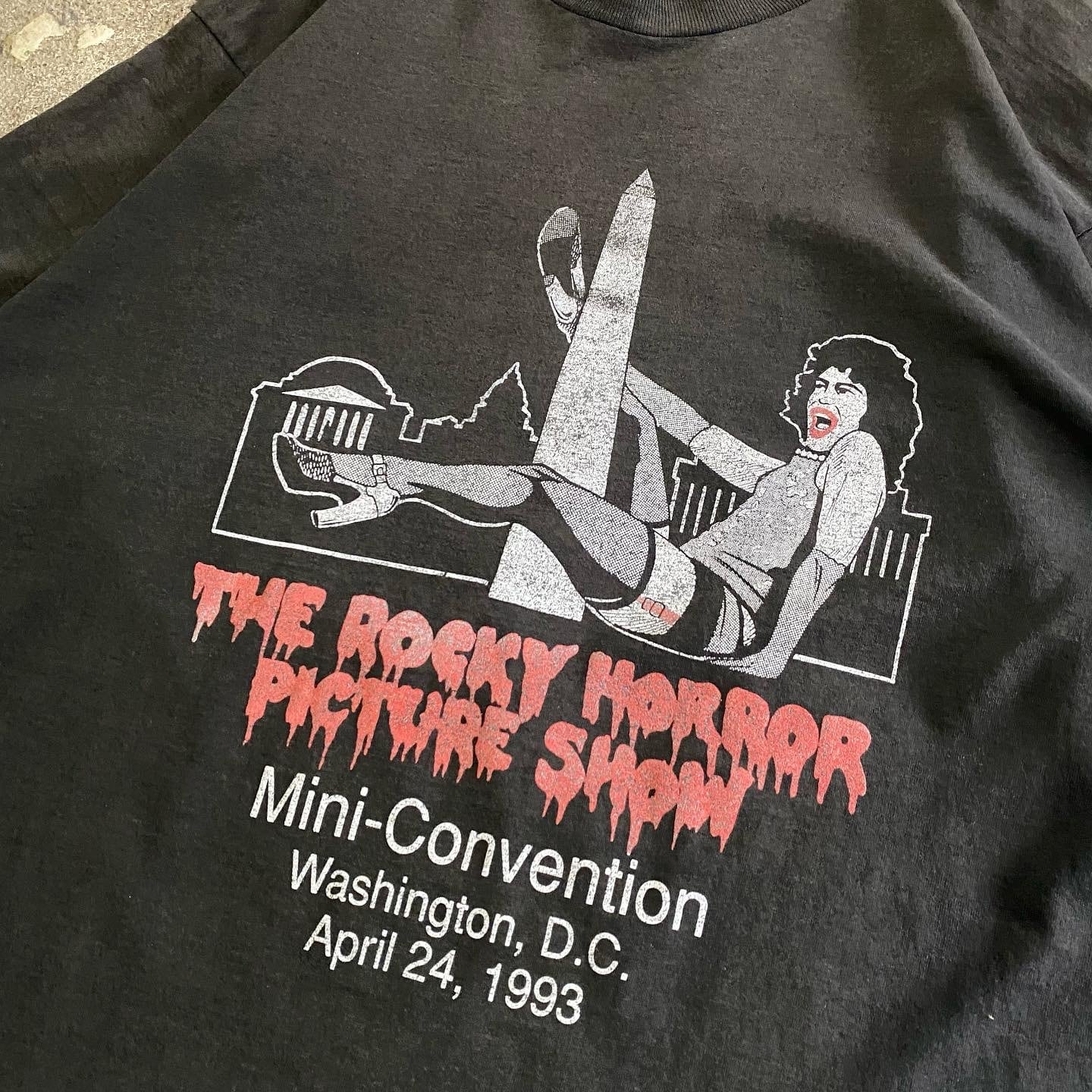 90s The ROCKY HORROR PICTURE SHOW T-shirt | What’z up powered by BASE