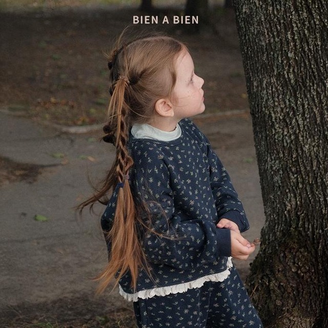 【2点送料無料】«予約»«bien a bien» エルボンレーススウェット 2colors