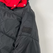 TOMMY HILFIGER トミーヒルフィガー リバーシブル プリマロフト 中綿 ジャケット サイズ L /ブラック×レッド/フード付き