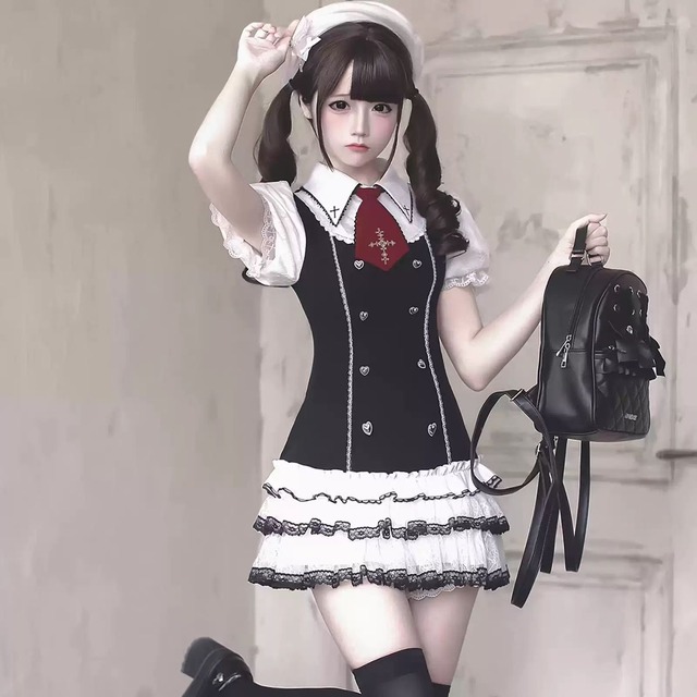 魔法学園クロスネクタイゴシックワンピース