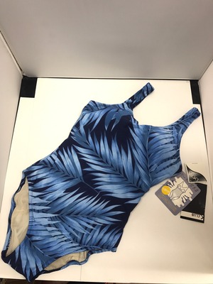 水着   リーフ柄　 レディース  Mサイズ   Women's Swimwear