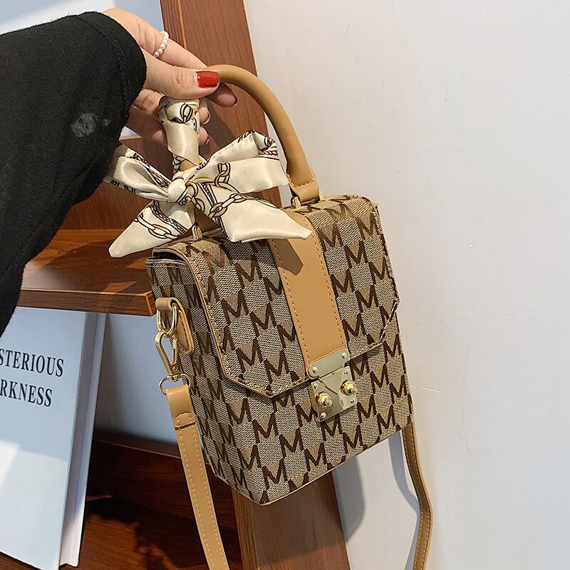 サマーパール 夏物 真珠 ハンドバッグ Tiancai_Wing_Bag60157885534