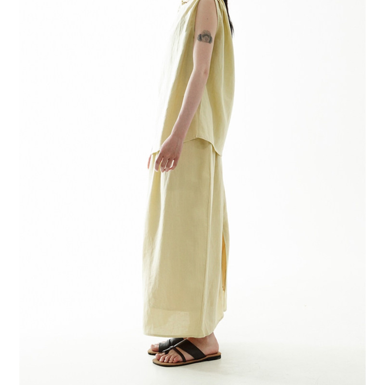 【setup】Ribbon Sleeveless tops& skirt  T4491