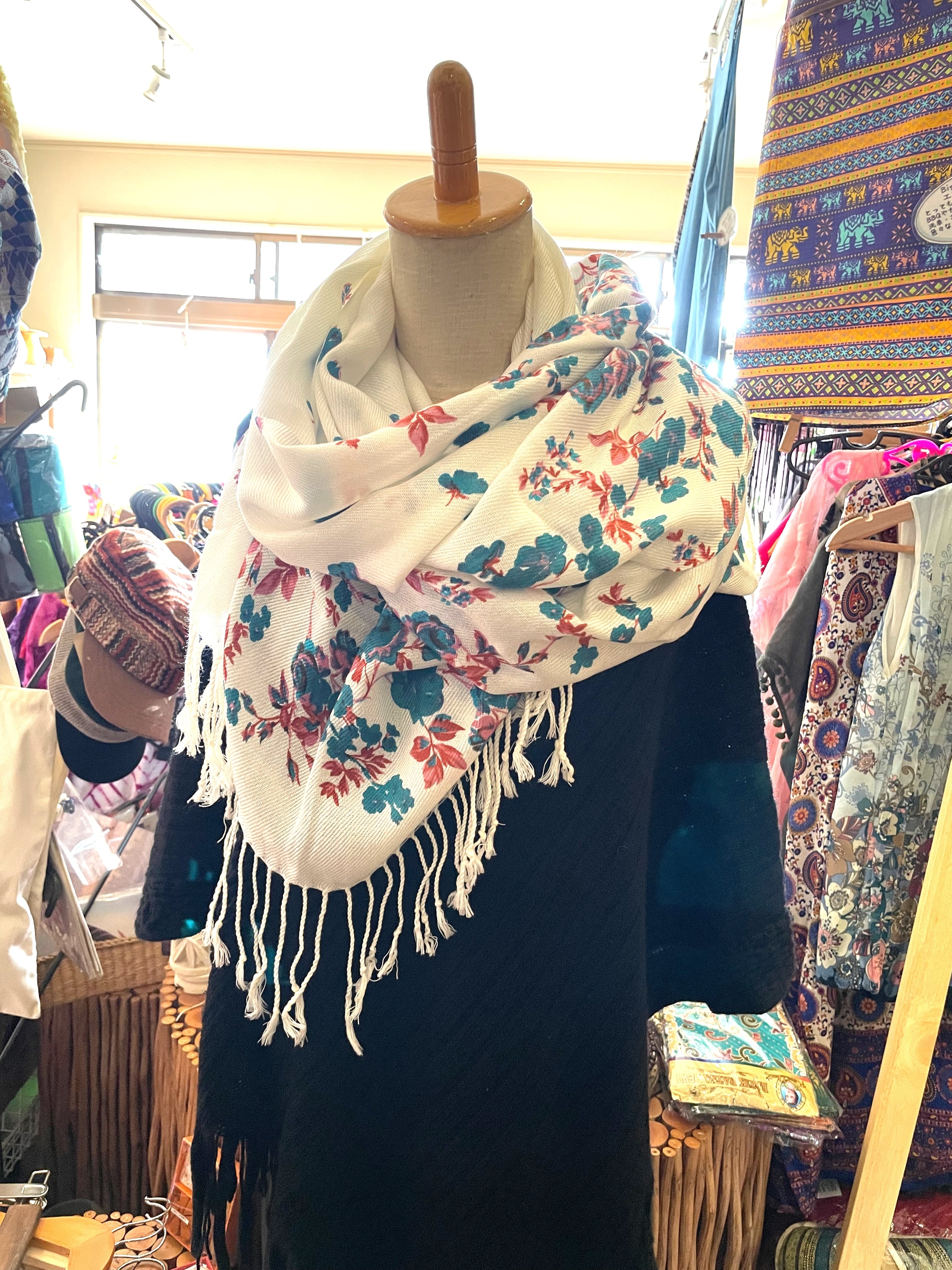 ストール 大判ストール 上品 ホワイト 白 花柄 春 夏 秋 冬 マフラー アジアンストール 柄 エスニックファッション アフリカン エスニック アジアン SALE * アジアン雑賀 No.8