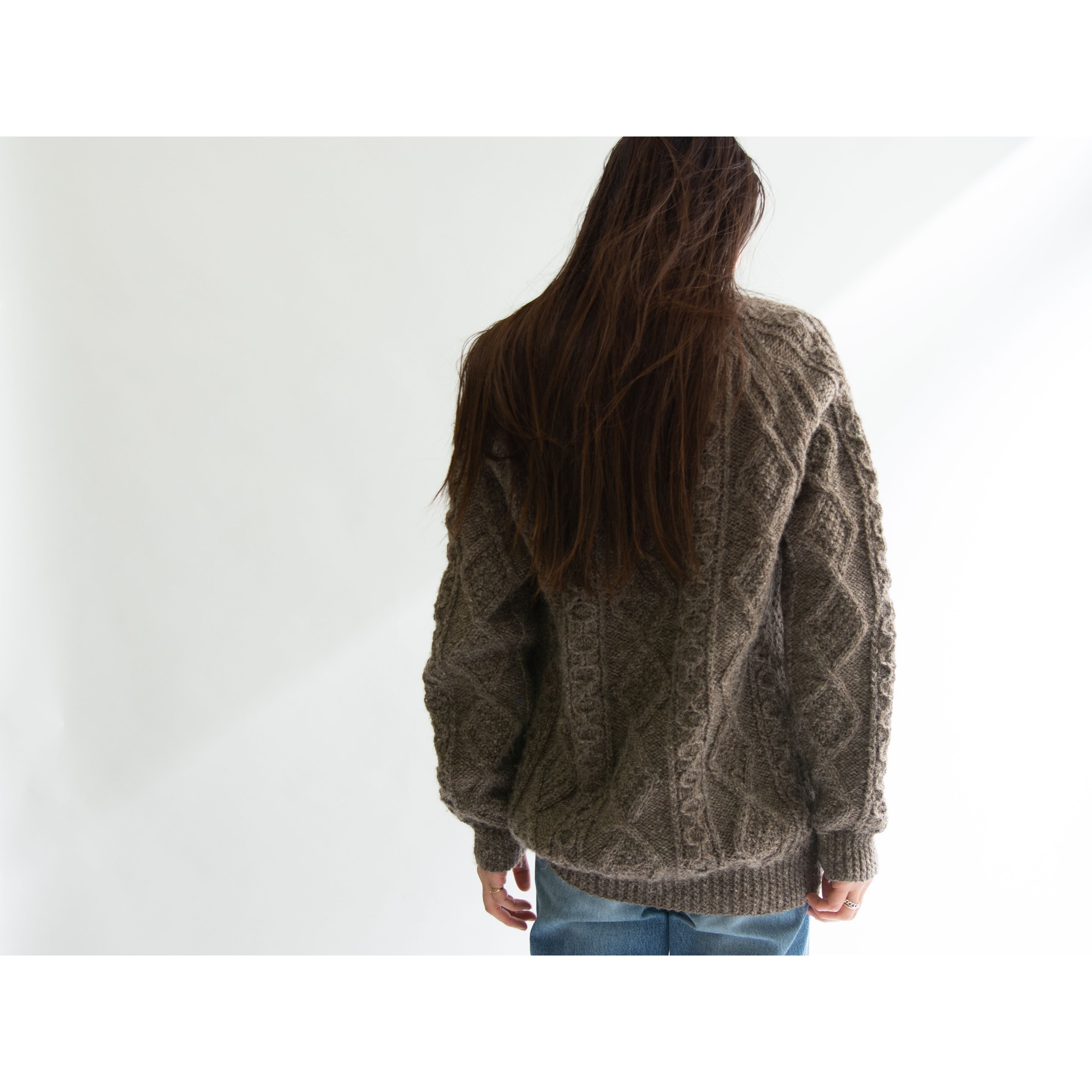 【O’Maille】Made in Ireland v-neck Aran sweater（オモーリャ アイルランド製 ハンドニット Vネックアランセーター ケーブルニット）12a