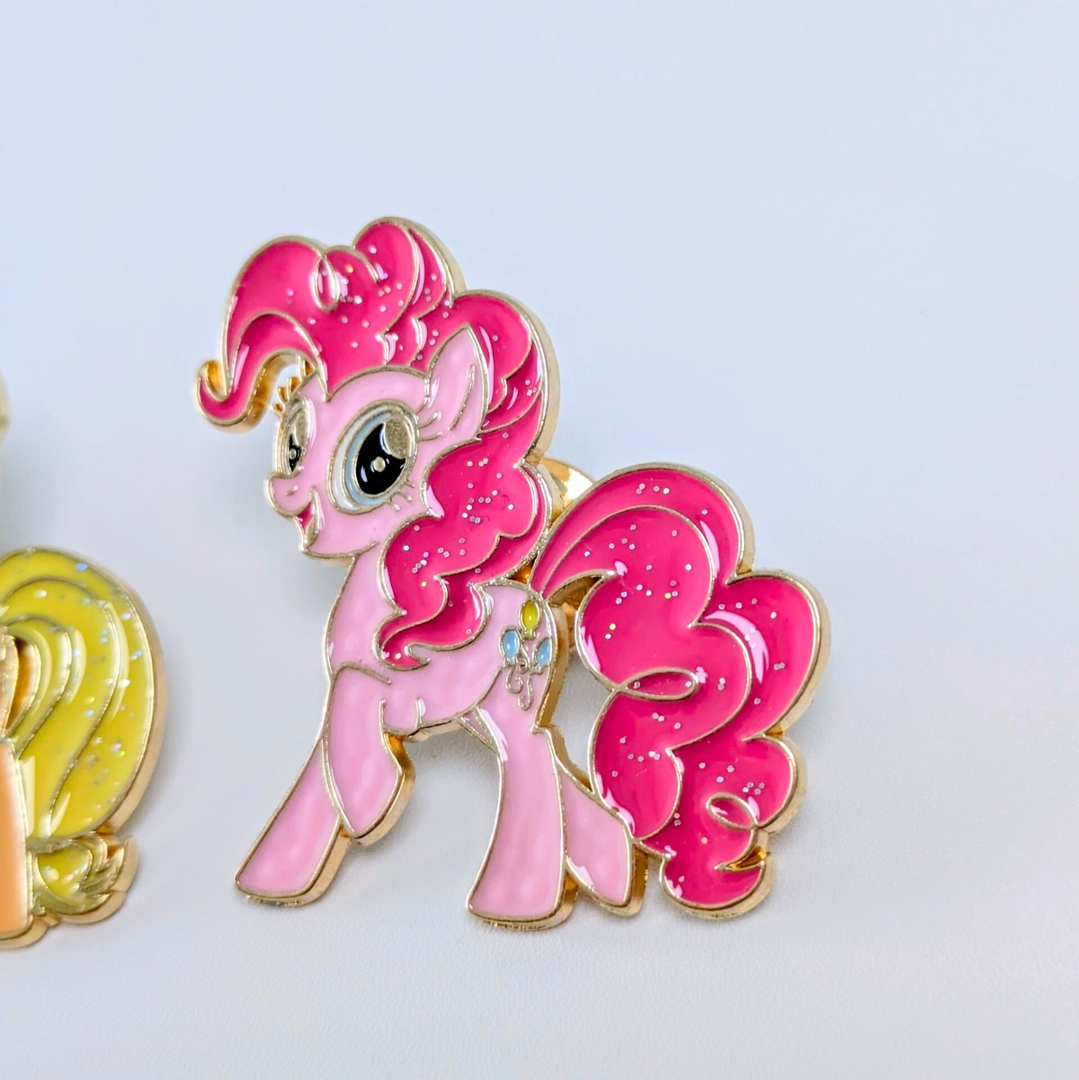送料無料！ ☆ピンズ PINS☆ピンバッジ 【 My Little Pony 