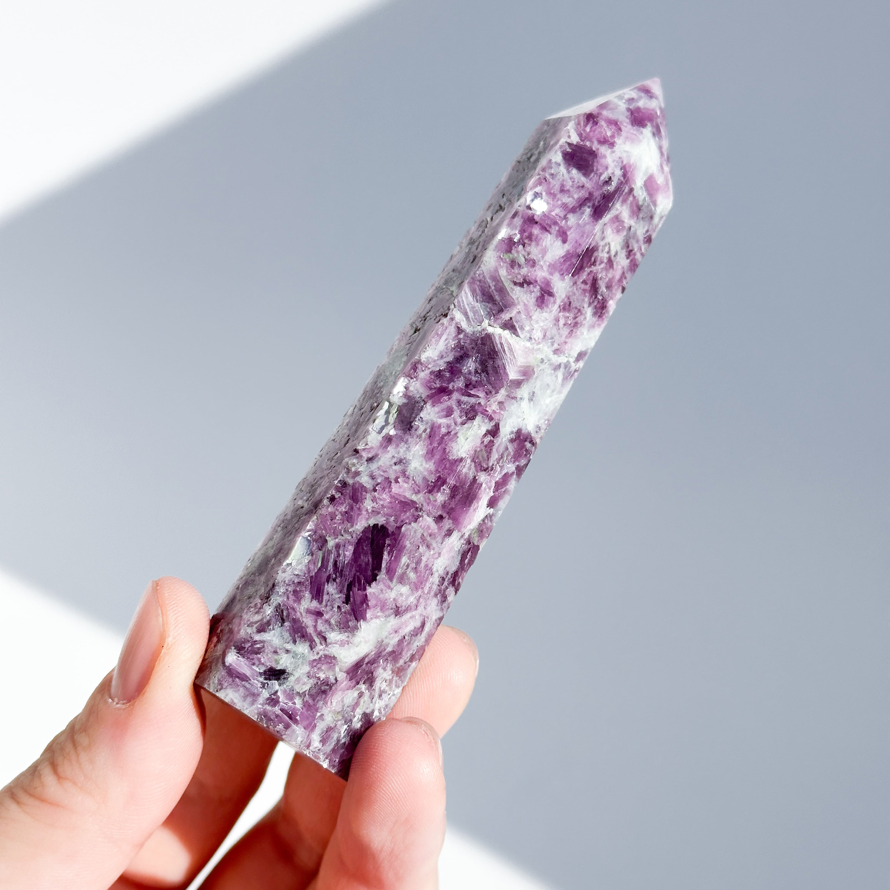 レピドライト タワー型74◇Lepidolite◇天然石・鉱物・パワーストーン