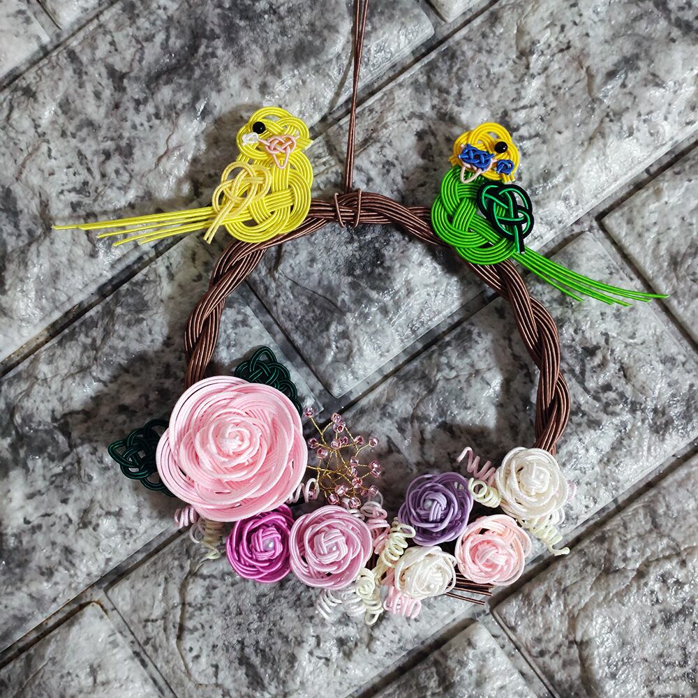 1点もの♪】インコとお花の水引リース【ルチノー＆オパーリン緑】母の