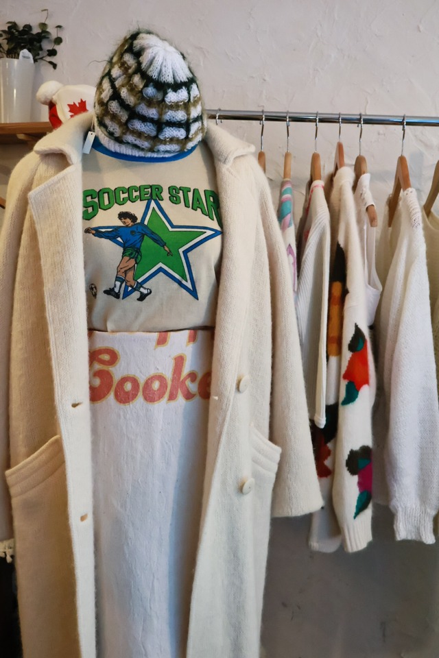 1970s vintage print tops