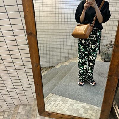 B.stuff 被せ+ファスナーショルダー