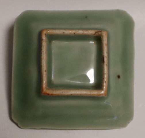 三田青磁角小皿 1枚 | 賢祥堂 うつわ店