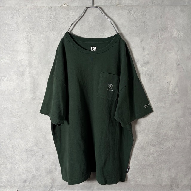 #7303 "DC" logo embroidery pocket T-shirt