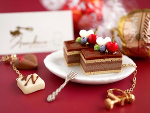 バレンタイン限定【ピアス/イヤリング】6層仕立てのオペラケーキ