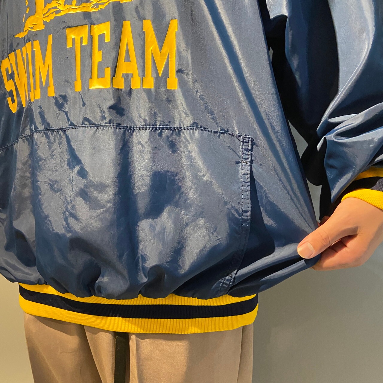 90年代 Champion カレッジ チャンピオン ナイロンプルオーバー 