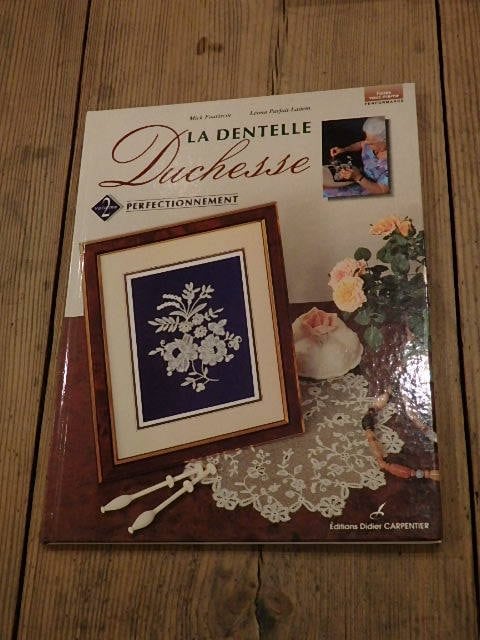 LA DENTELLE DUCHESSE | 百年