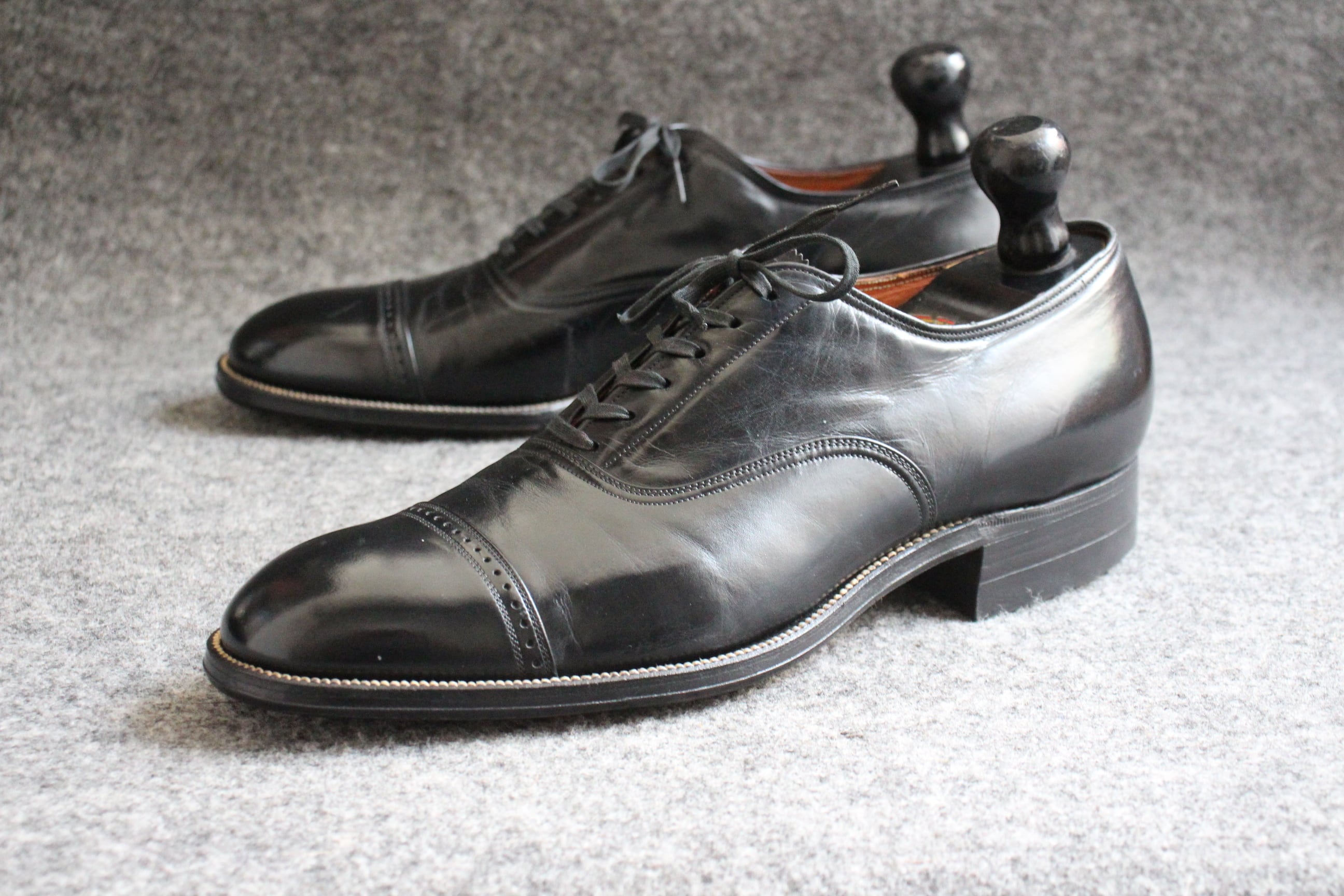 SUPER 8 SHOES