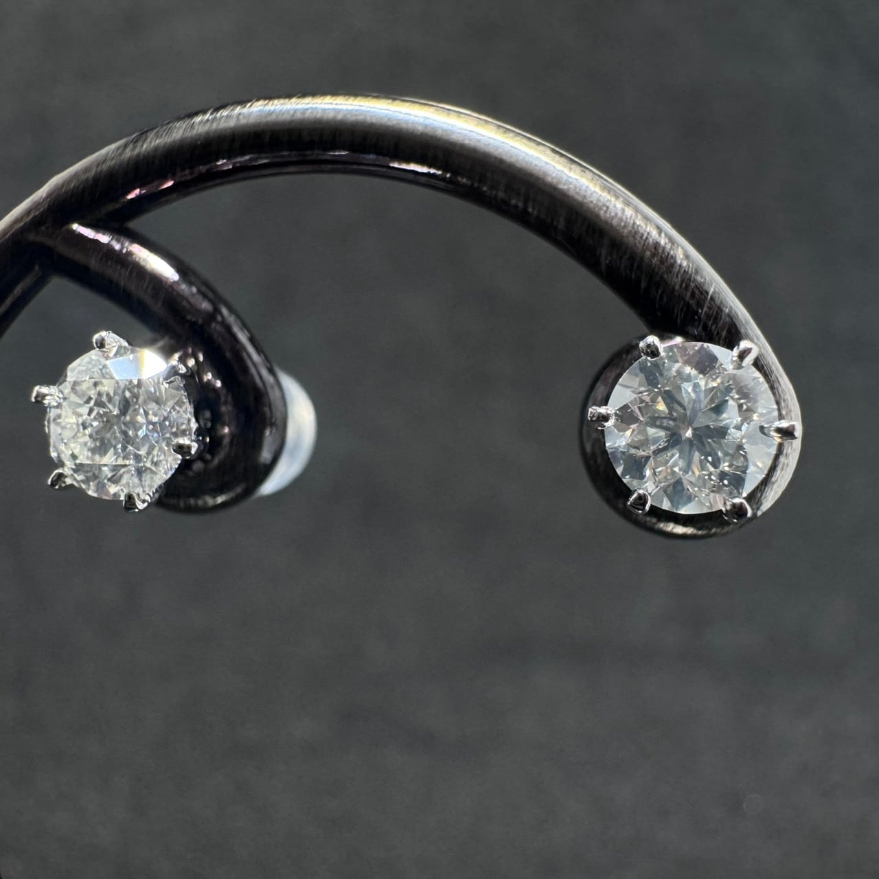 鑑別書付】Pt900 0.814ct 一粒 ダイヤモンド ピアス シンプル 6本爪