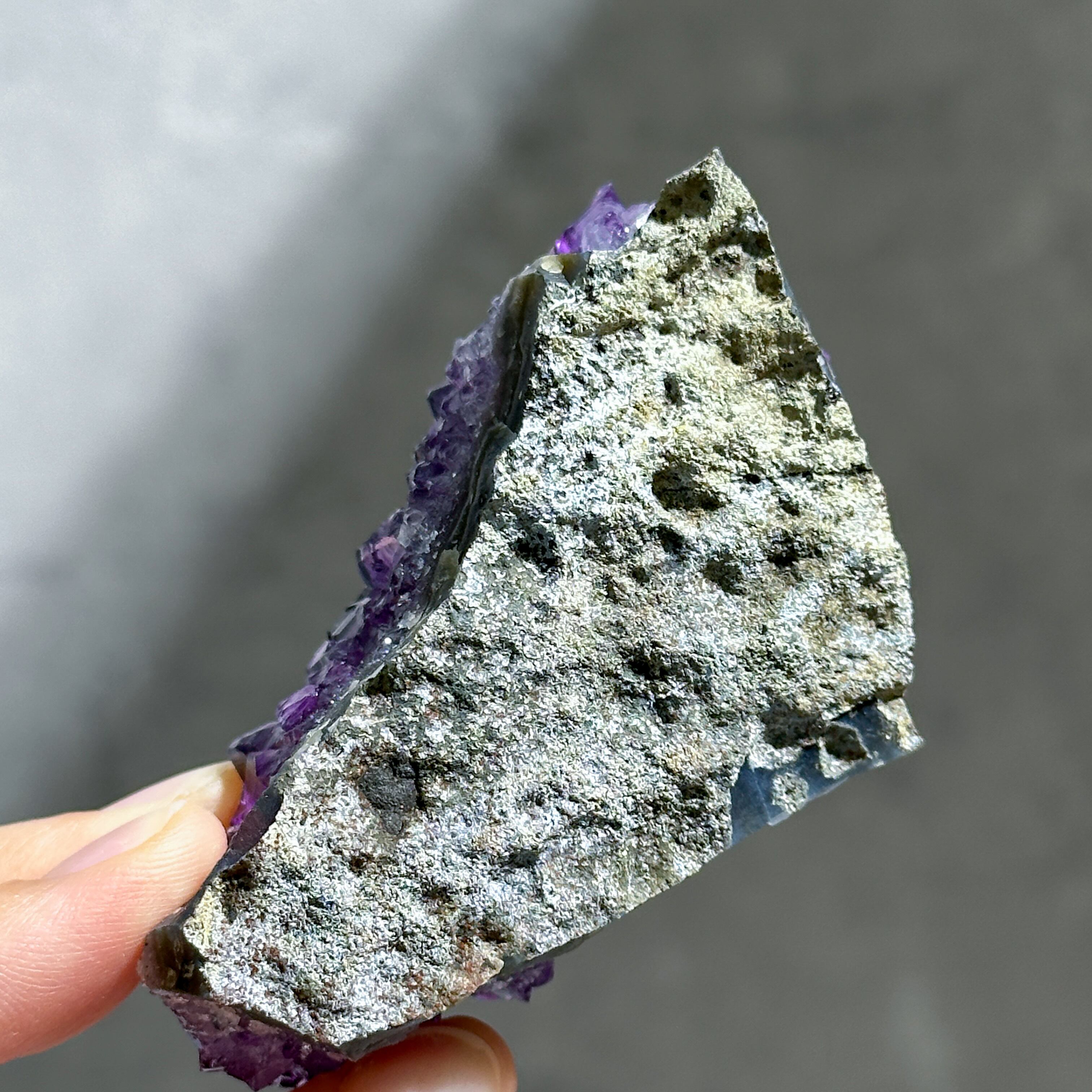 高品質】ウルグアイ産アメジスト 原石63◇ Amethyst ◇天然石・鉱物