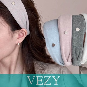 ワイドカチューシャ シンプル 大人可愛い ヘアバンド韓国風ヘアアクセサリー無地 ワンポイント ガーリーアクセ 抜け感ヘアスタイル ヘアアレンジアイテム ヘアアクセサリー VEZY ベジー ItemNo.【23936136】