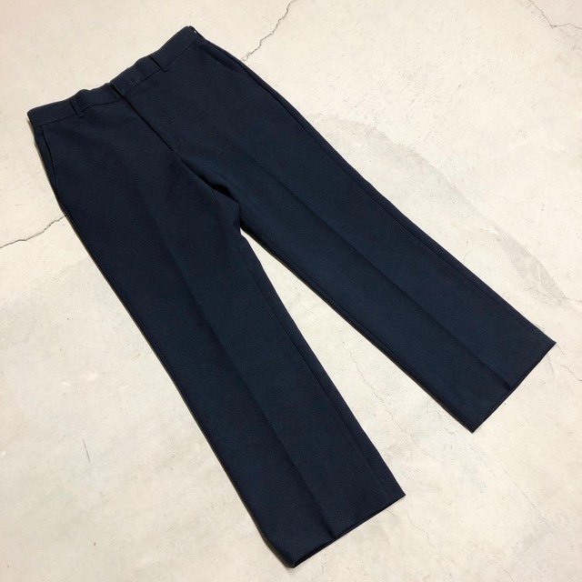 ⊕LEVI'S NAVY ACTION SLACKS