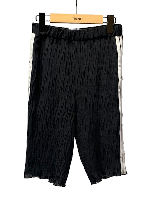 【24SS】BELPER ベルパー / pleated shorts