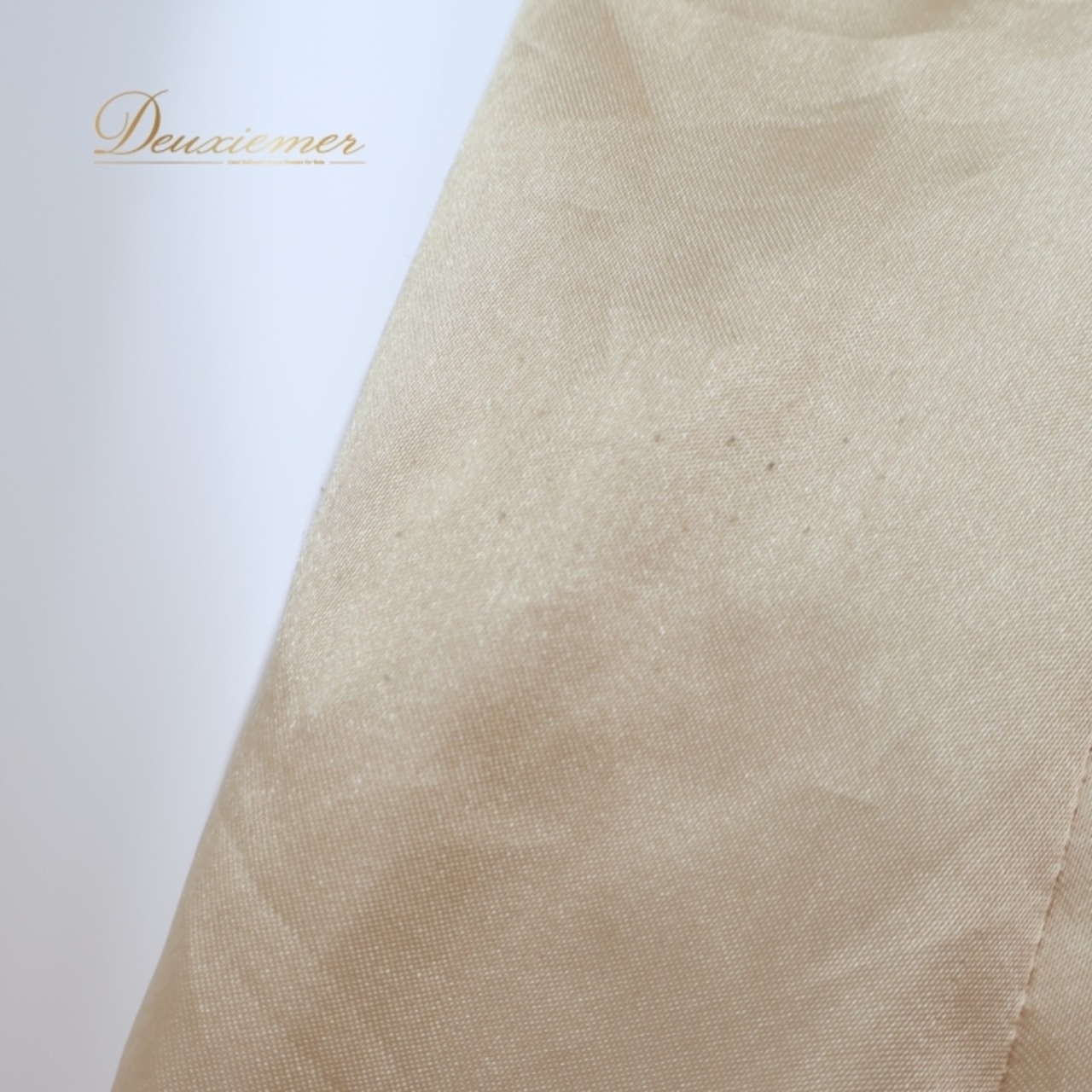 フラメンコ 衣装 ペチコート スカート ファルダ 光沢 金 軽い 薄い ダンス イチオク ICHIOKU 発表会 重ね着 ゴールド系 ベージュ系 フラメンコダンス 発表会衣装 スカートダンス コスチューム 舞台衣装 イベント用ペチコート 軽量素材 ステージ衣装 ダンス用スカート ベージュスカート ゴールドスカート