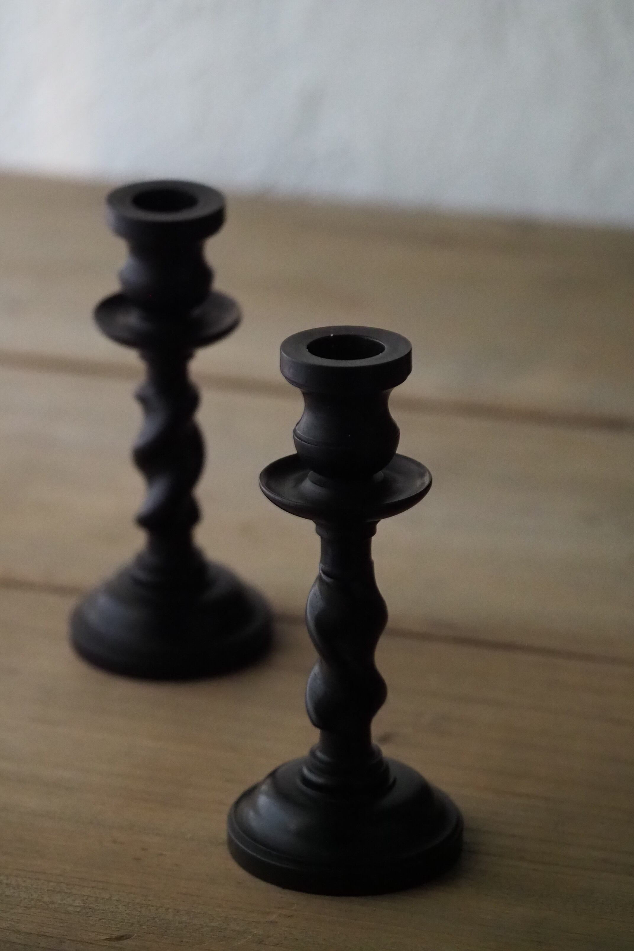 捻りステム ペアの黒檀キャンドルスタンド-antique pair candle stand