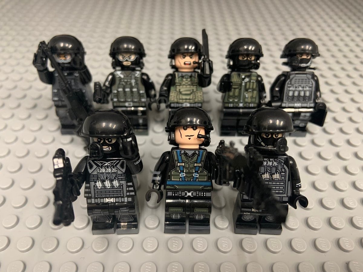 SWAT軍隊セット　 ミニフィグ８体付き　レゴ互換
