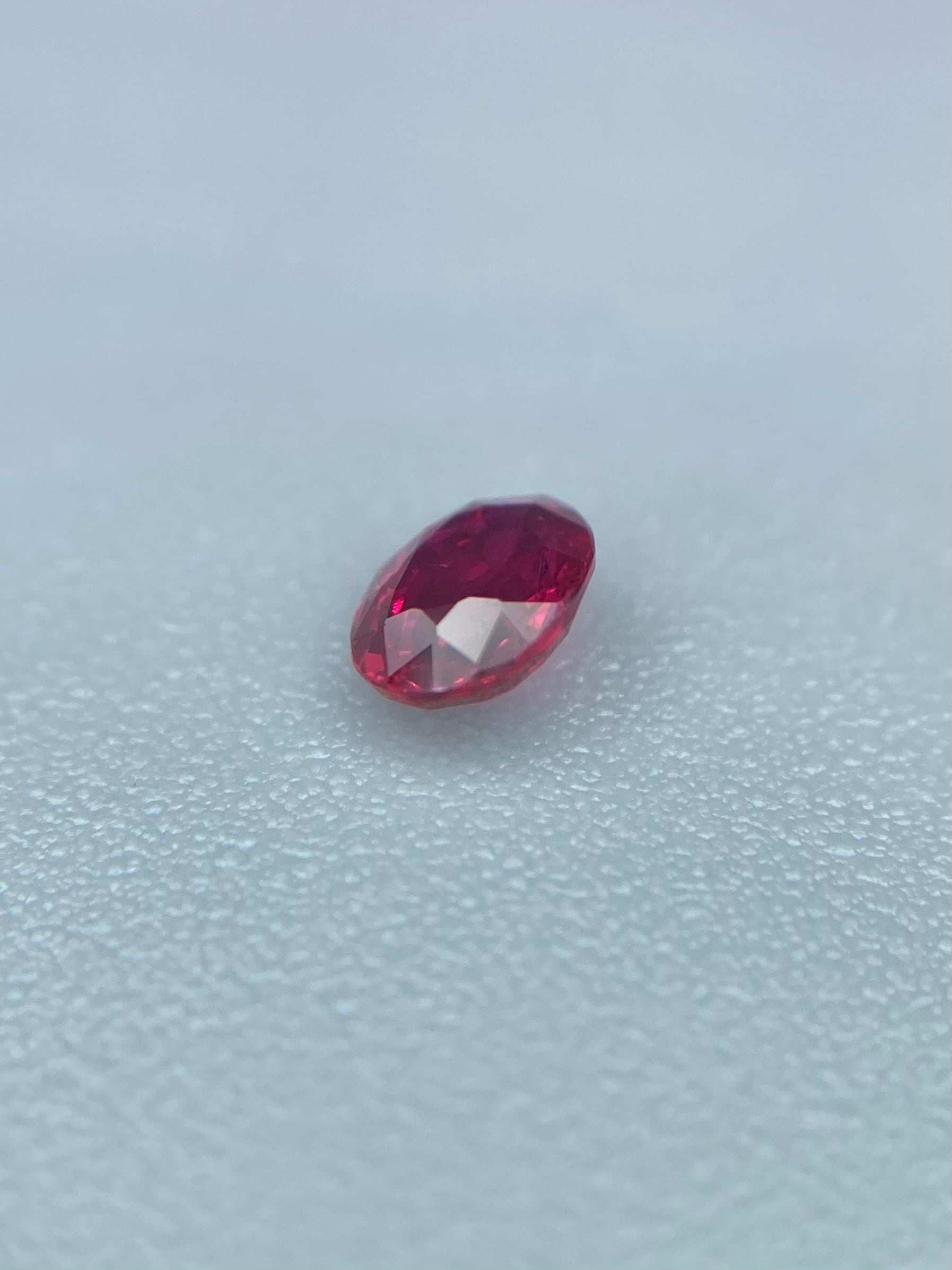 非加熱ピジョンブラッドルビー 0.31ct ルース【AIGS鑑別付