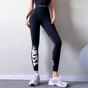 【送料無料】 トレーニングウェア 2色 パンツ レギンス ロング 薄手生地 可愛い シンプル カジュアル コンサバ ヘルシー スポーティ 春 夏 秋 レディース 女性用 ママ 20代 30代 40代 ロゴ入り 伸縮性 運動 ヨガ 部活 トレーニング ジム ジョギング ランニング フィットネス スポーツ ファッション 定番 着痩せ ホワイト ブラック 大人カラー モノトーン