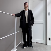 【受注予約:3月上旬入荷予定】サイドラインストレートイージーPT/ブラック