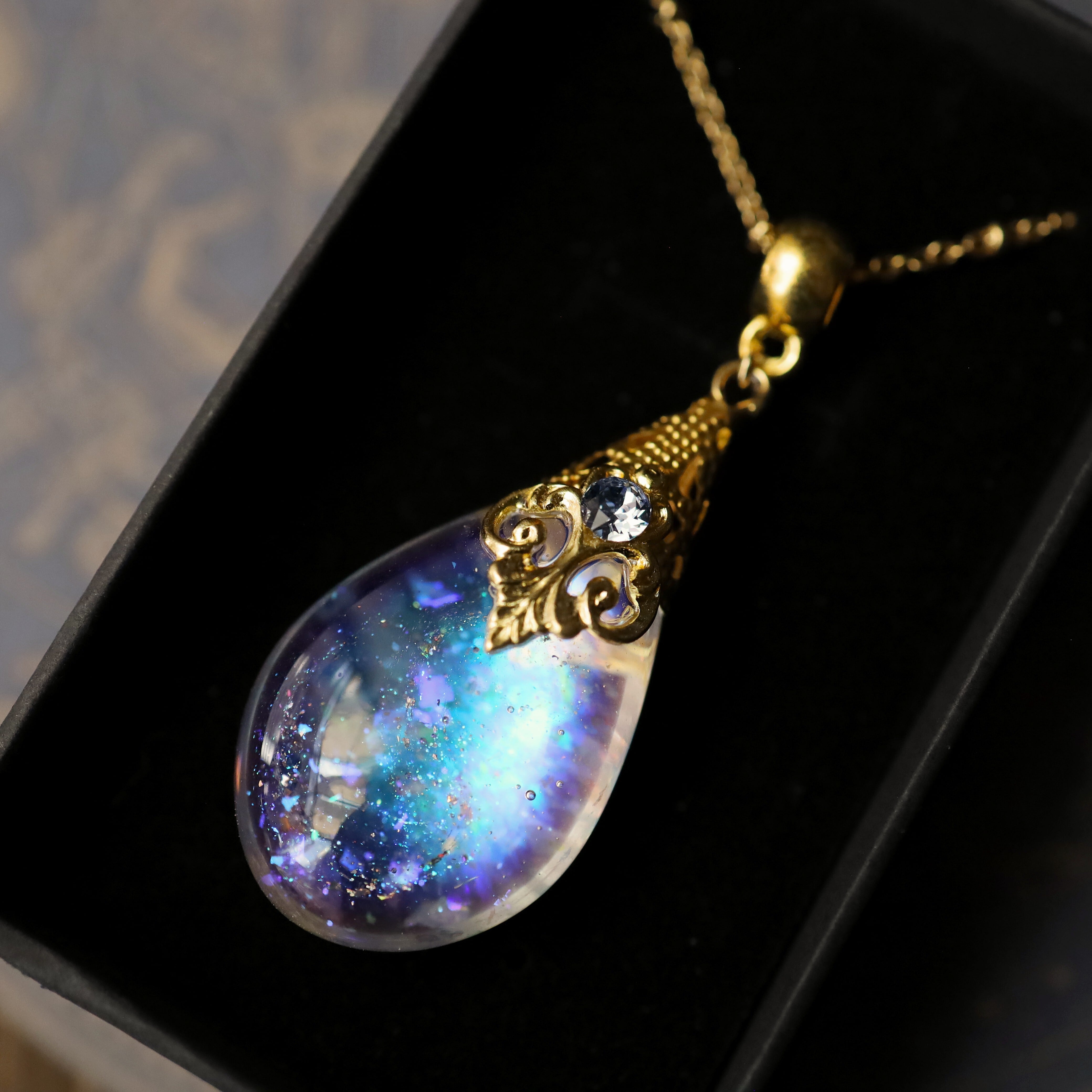 魔法使いのパープルサファイア蓄光ペンデュラムネックレス★ 魔法使いのパープルサファイア蓄光ペンデュラムネックレス