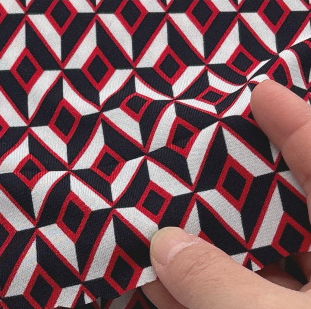 ★TC253◆3m◆ポリエステル100%ハイテンションニット生地◆柄物(カラフル)