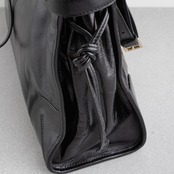 プラダ ボニー ラージ レザー ハンドバッグ ブラック レザー AW25