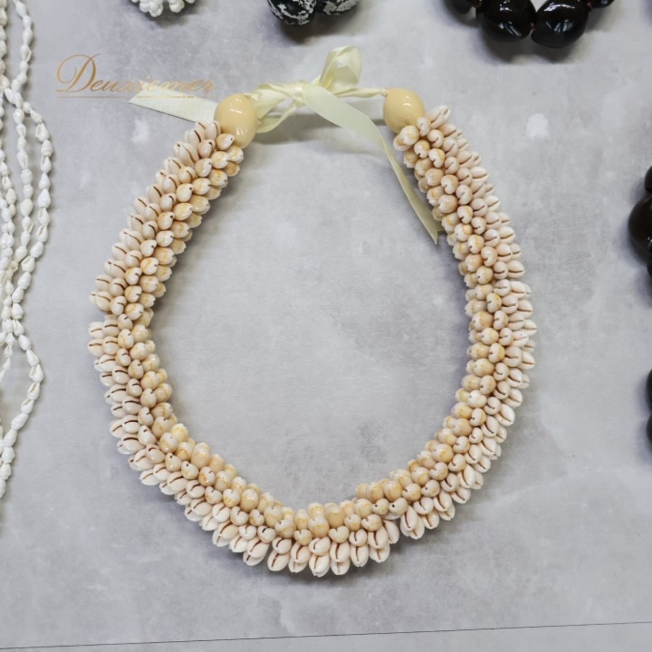 フラダンス 小物 まとめ売り 全12点 セット シェルレイ モンゴシェルレイ ククイ チョーカー 白 茶 黒 12連 10連 タヒチアン 首飾り 腕飾り シェル モンゴ リボン  レイ