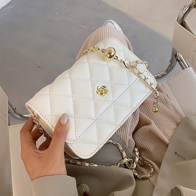 人気のスモールバッグレディースバッグ2020新しいトレンディなファッションウエスタンスタイルワンショルダーメッセンジャーバッグネットレッドダイヤモンドチェーンスモールスクエアバッグ Tiancai_Wing_Bag3535705