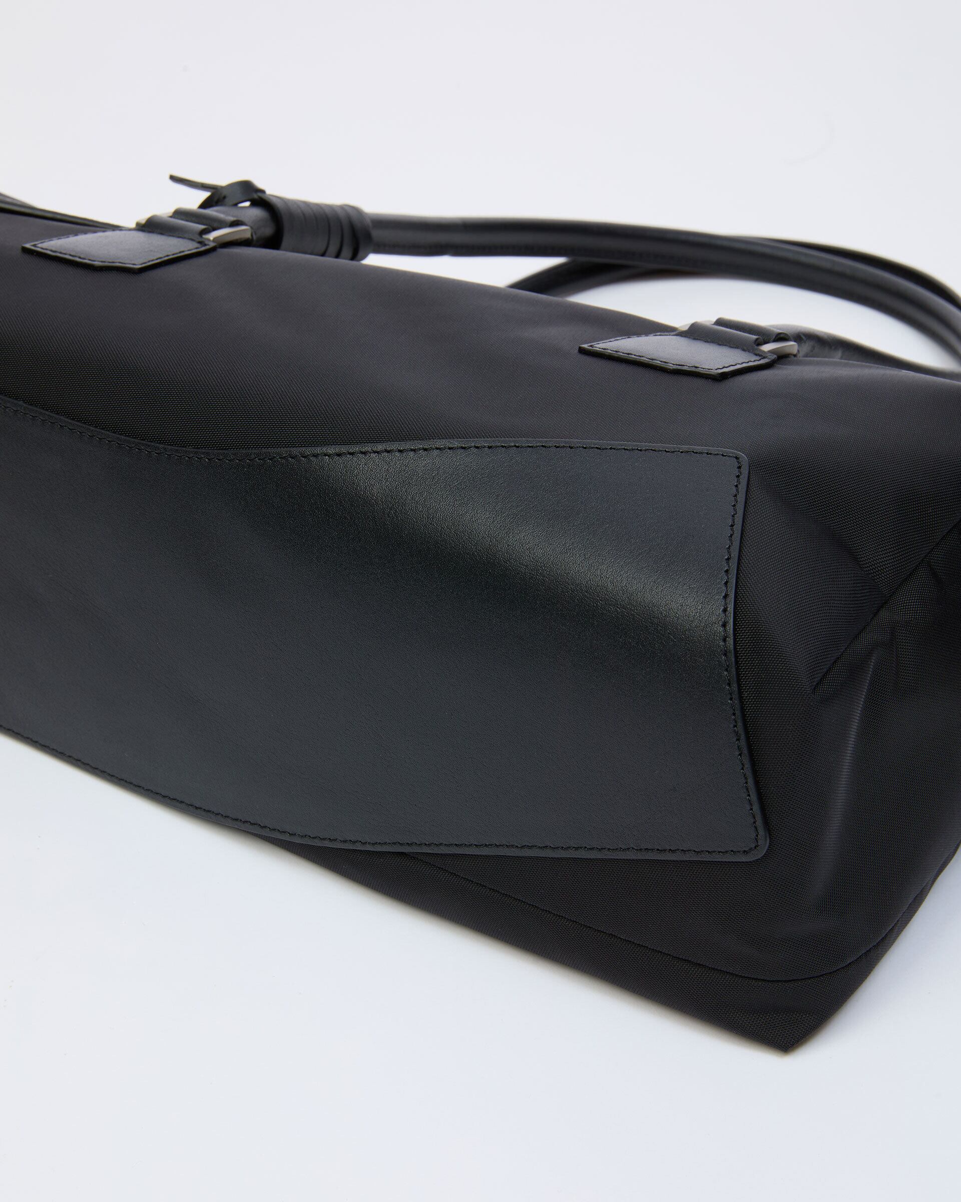 ADERERROR] Linea Bag Product. 112 Noir 正規品 韓国ブランド 韓国