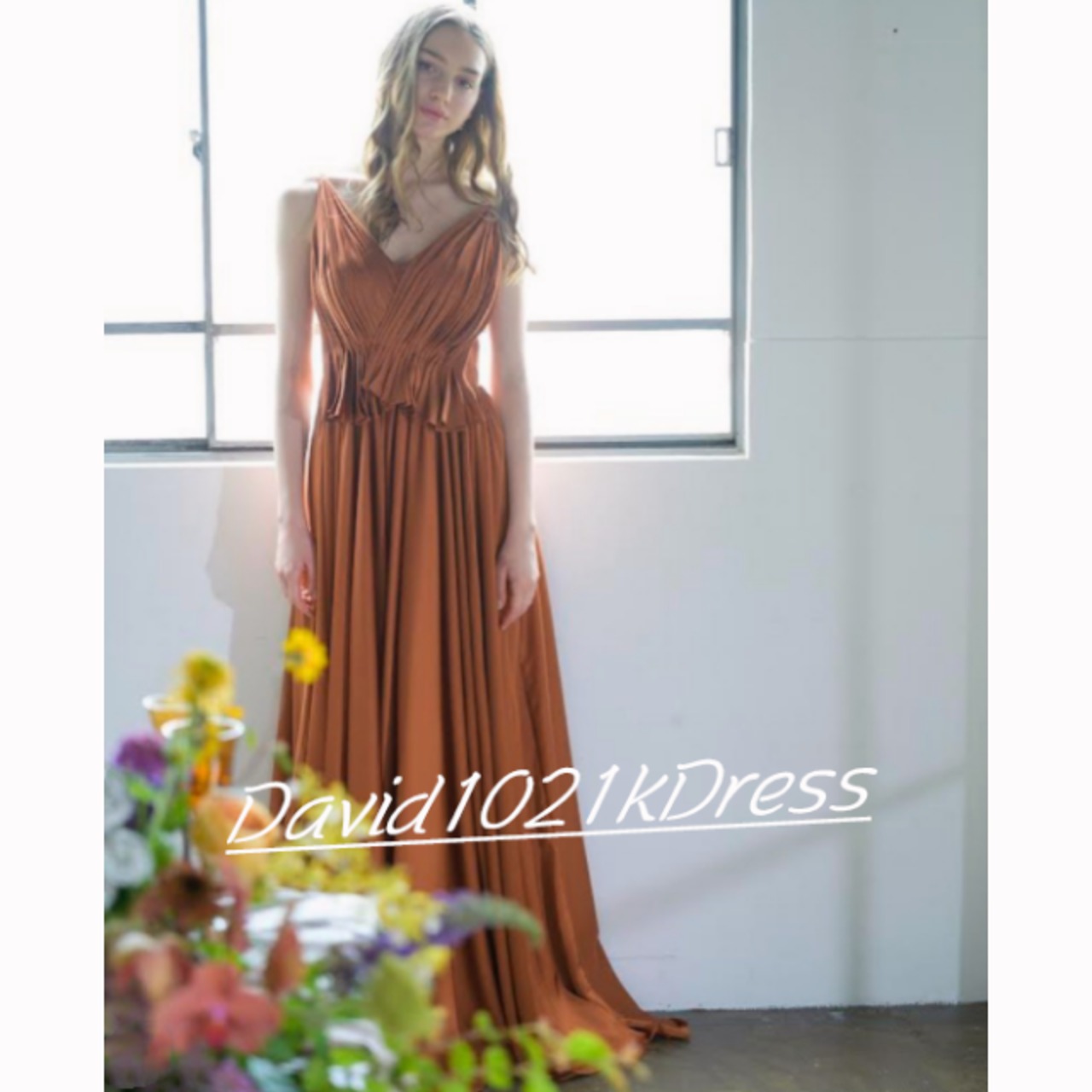 高品質！ パーティードレス テラコッタ色 背中見せ Vネック 人気上昇  