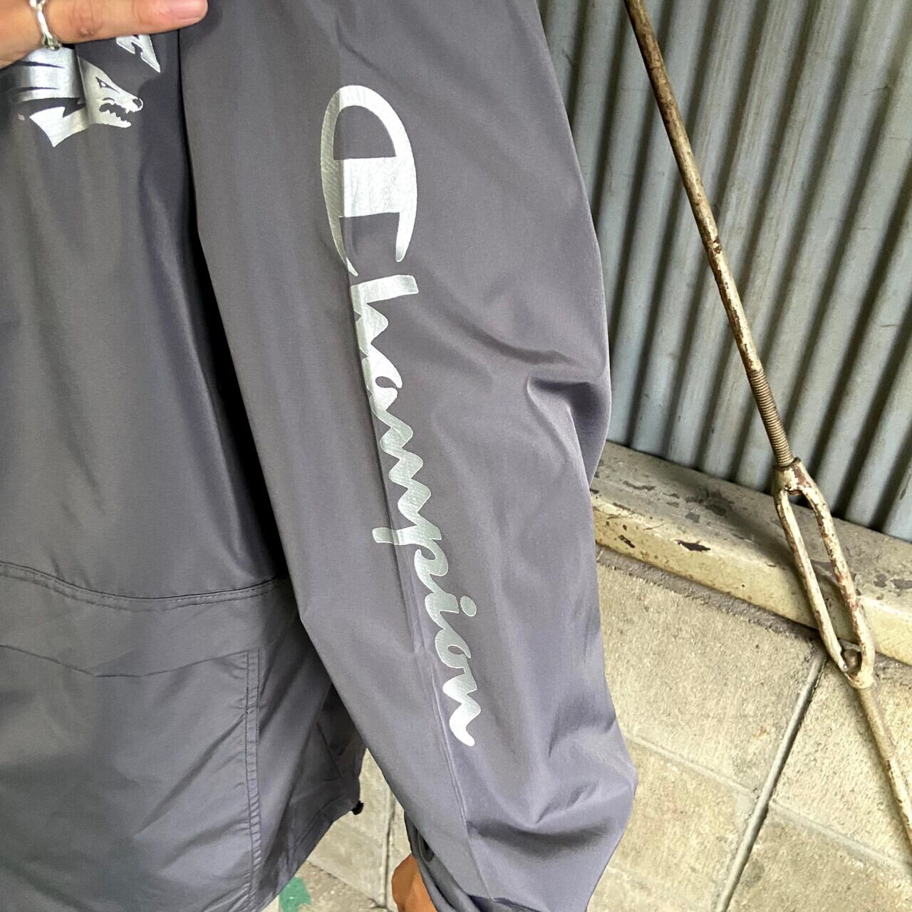 ビッグサイズ Champion チャンピオン NEVADA 胸ワンポイント 袖 ビッグサイズ Champion チャンピオン NEVADA 胸ワンポイント 袖