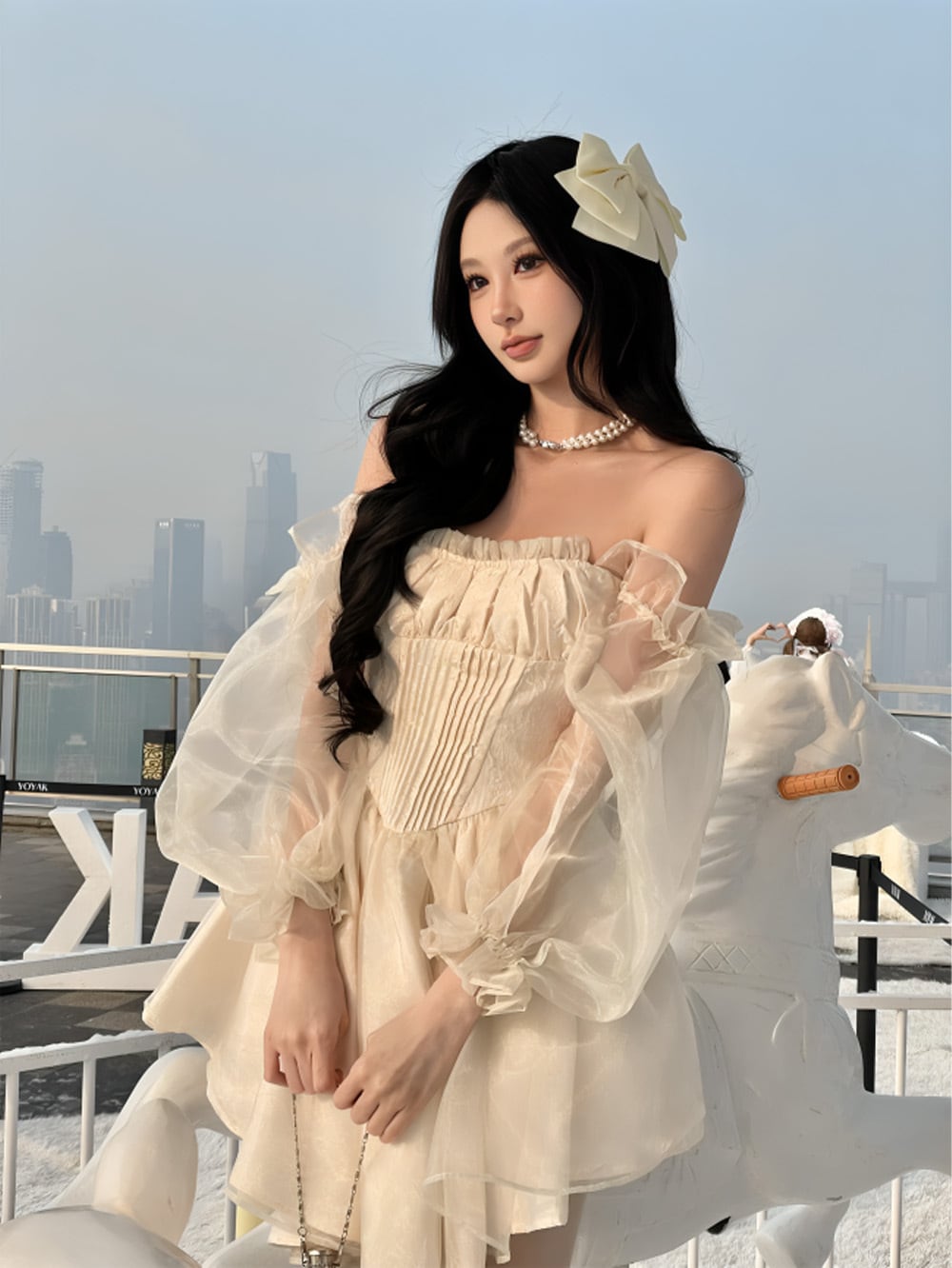 ワンホン｜シースルースリーブドレープオフショルダーワンピース