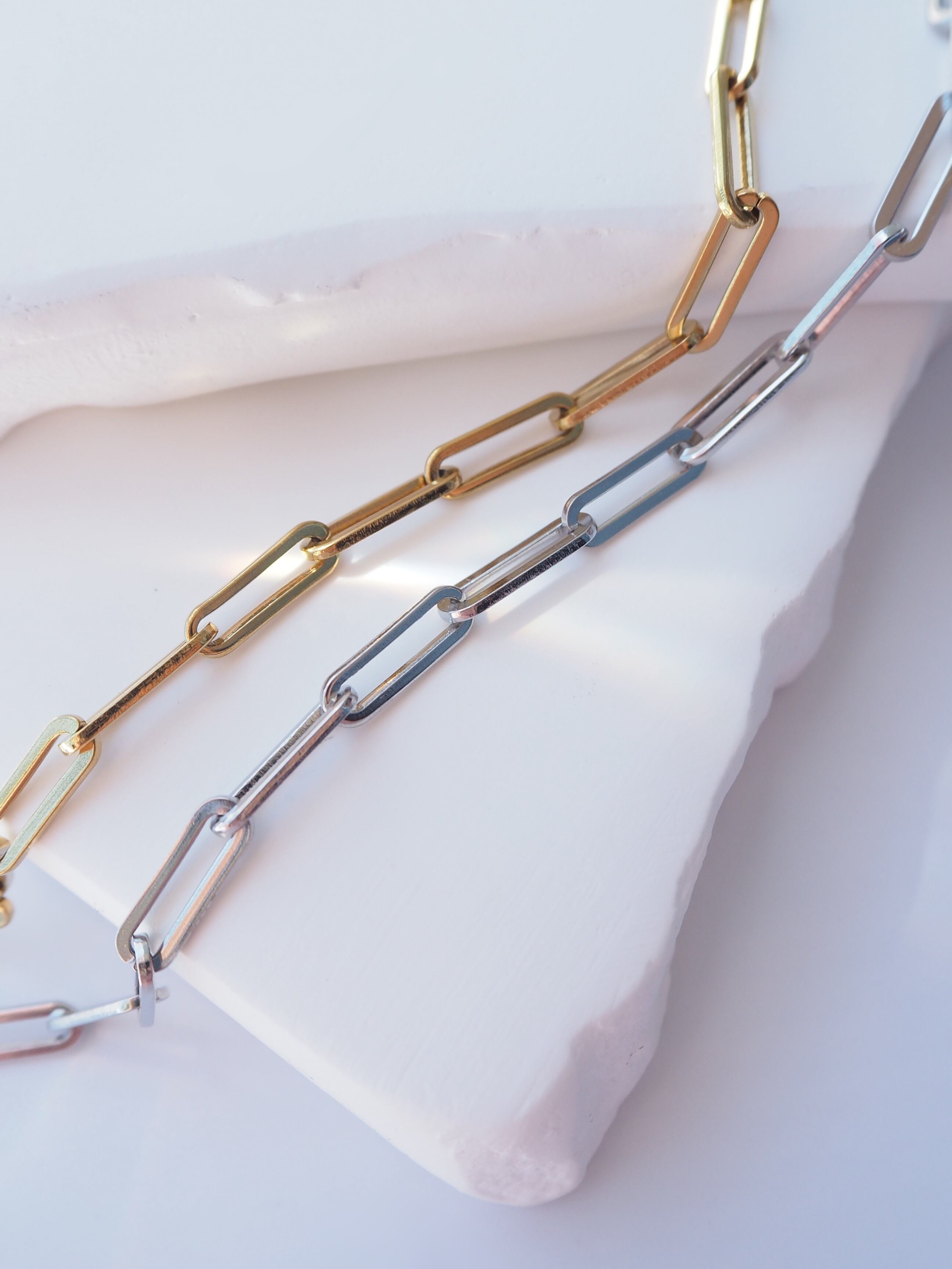 Grace Line Necklace【金属アレルギー対応】