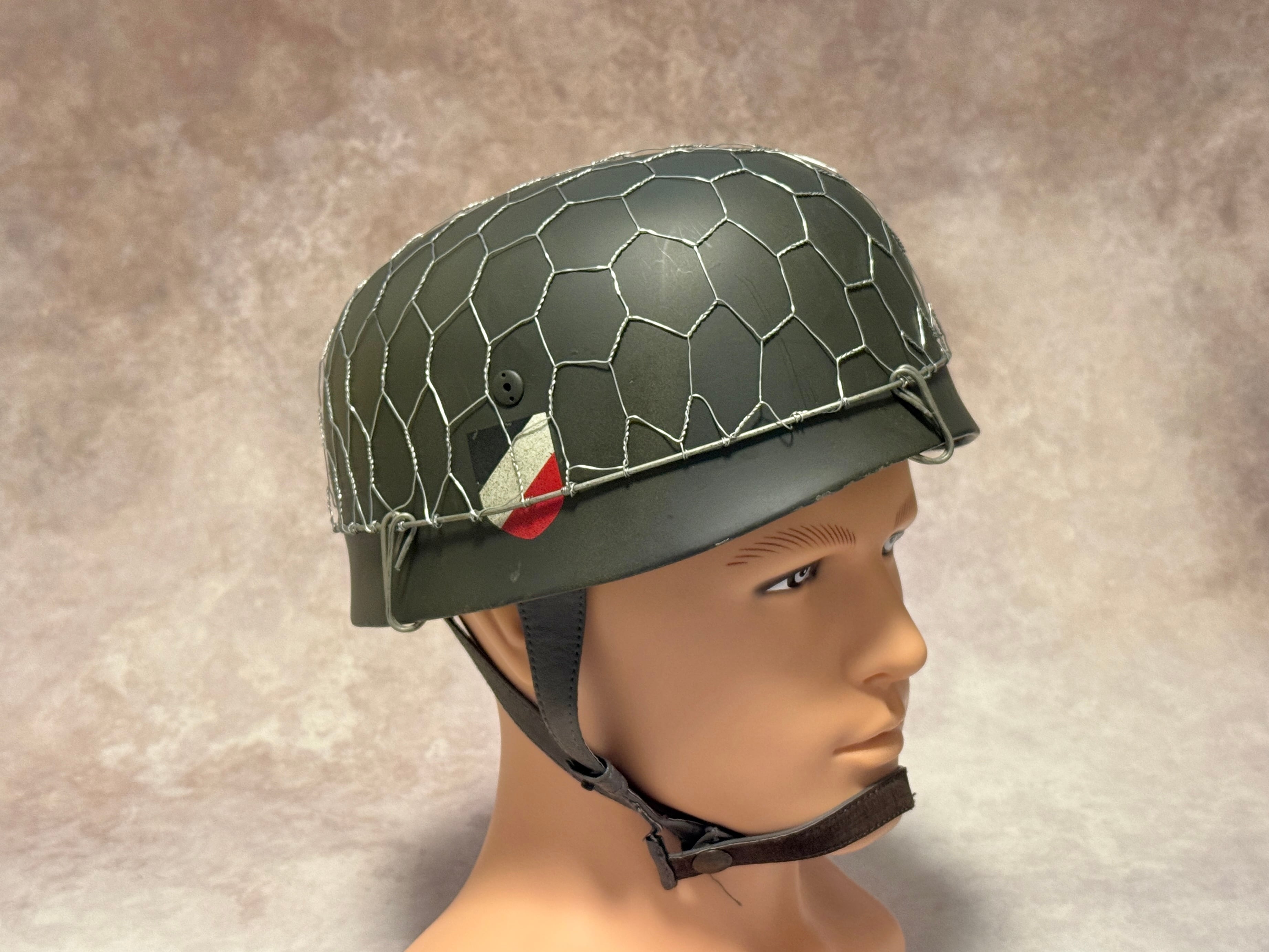 WWII ドイツ軍 ヘルメット用チキンワイヤーネット | アイヘンバウム