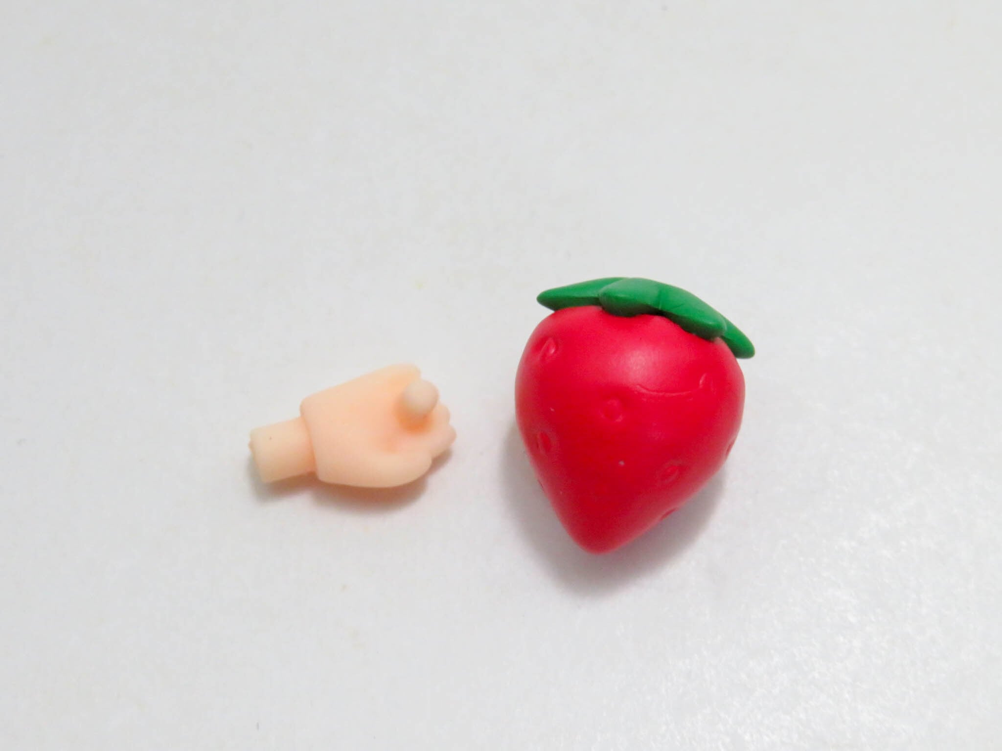 【2795】 島﨑信長 小物パーツ イチゴ ねんどろいど