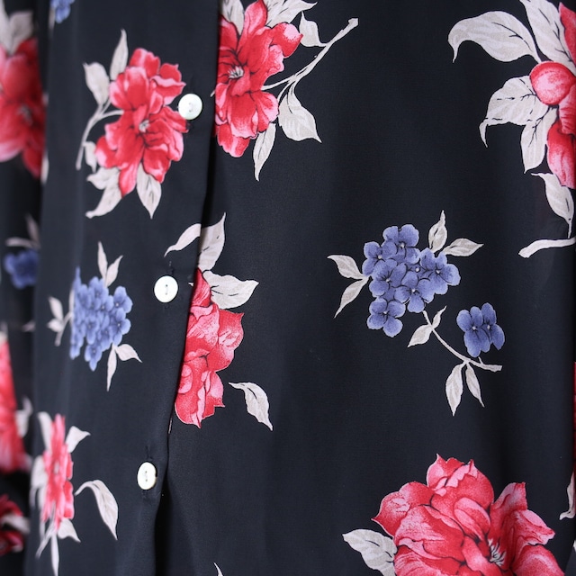 red × blue flower motif loose silhouette see-through shirt