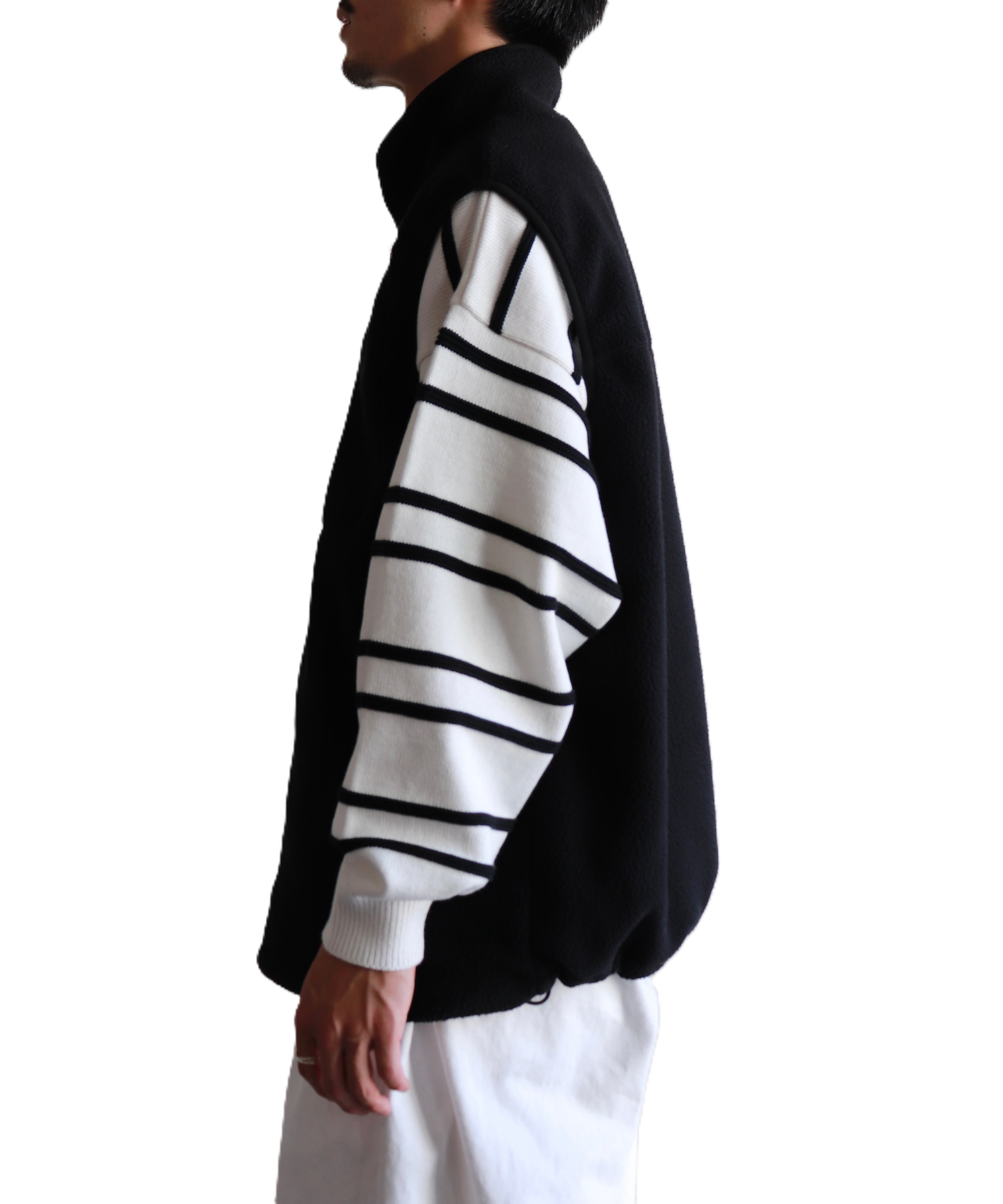 UNIVERSAL PRODUCTS. / 243-60104 POLARTEC FLEECE VEST (BLACK