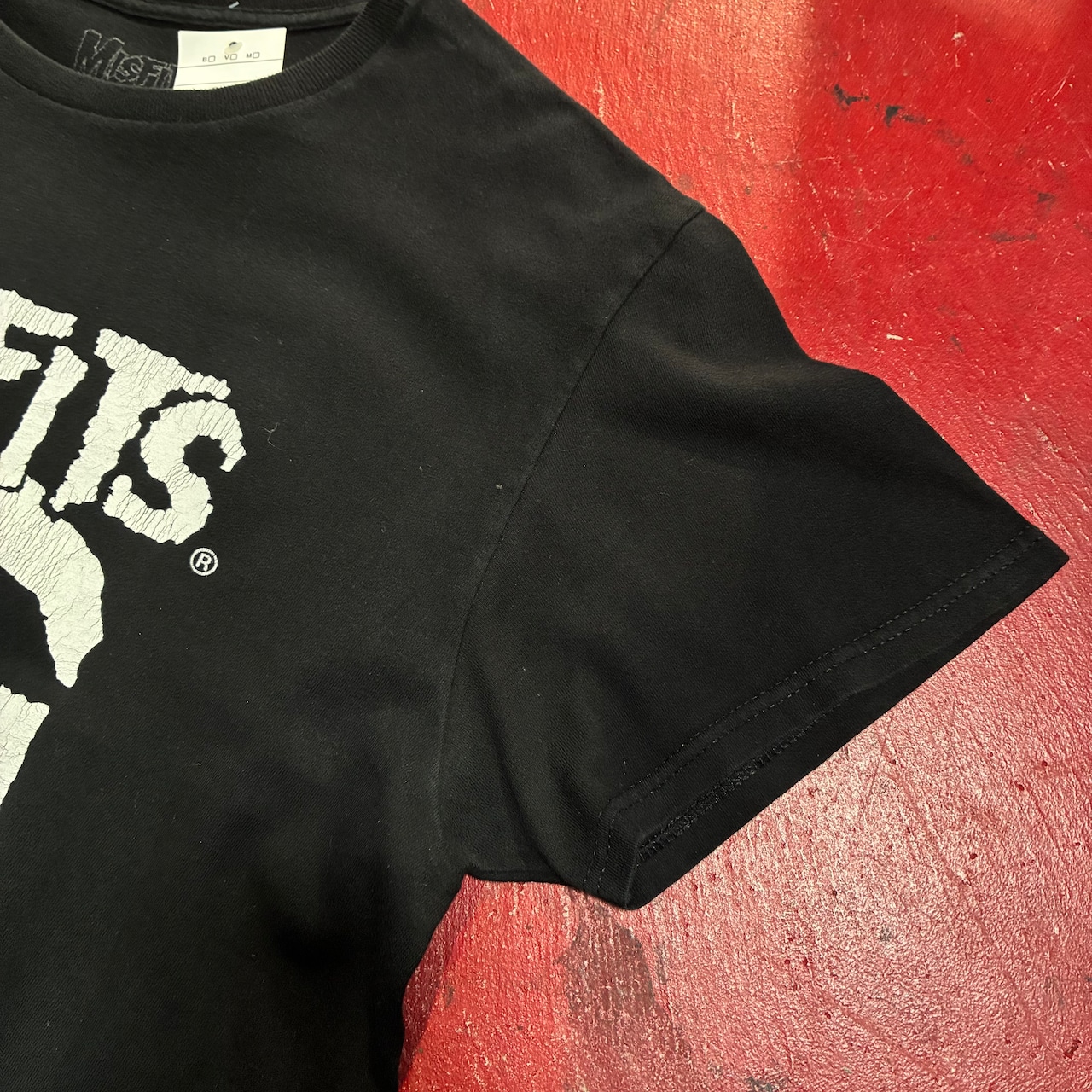 MISFITS “CRIMSON GHOST” プリントTシャツ