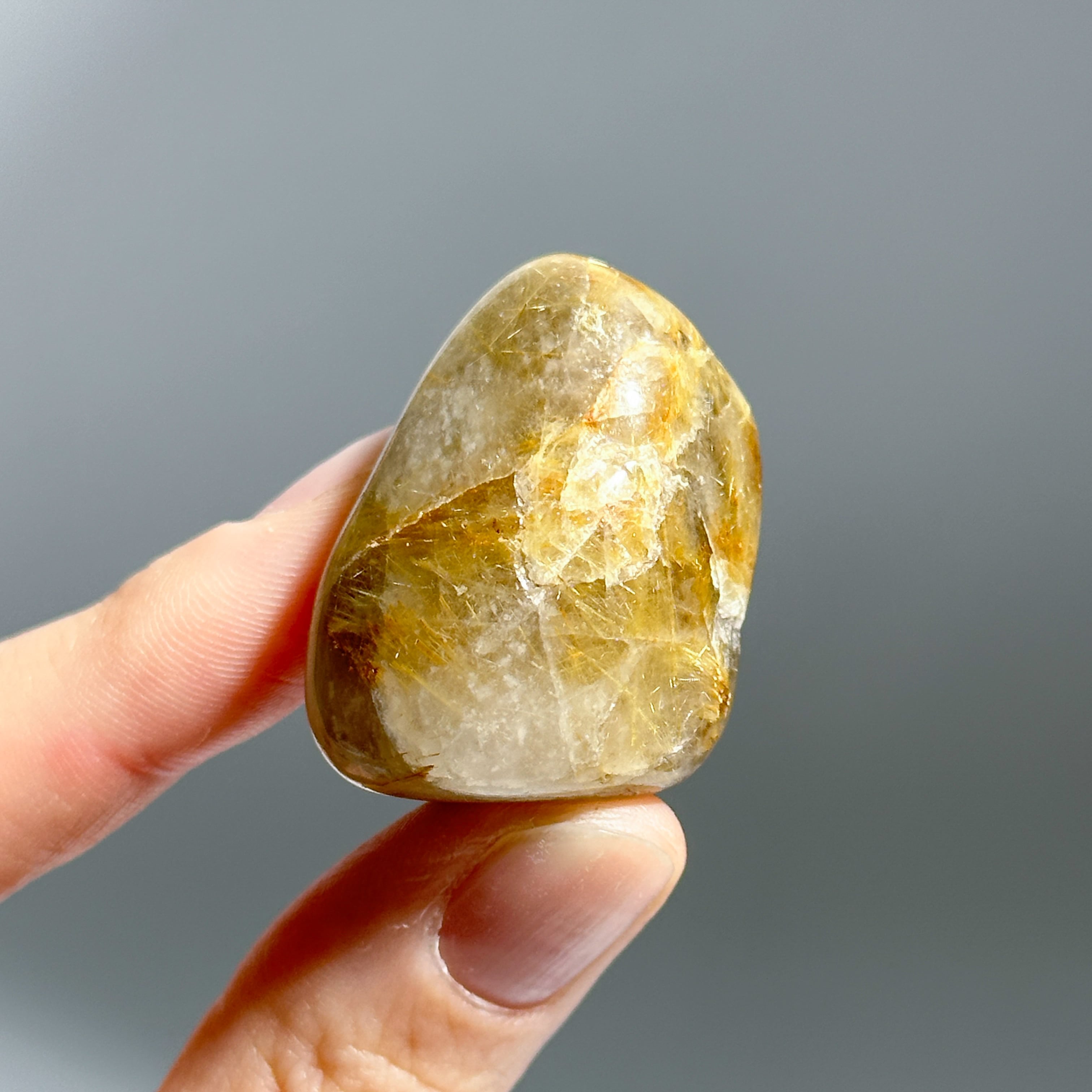 ルチルインクォーツ タンブル45◇ Rutile in Quartz◇天然石・鉱物